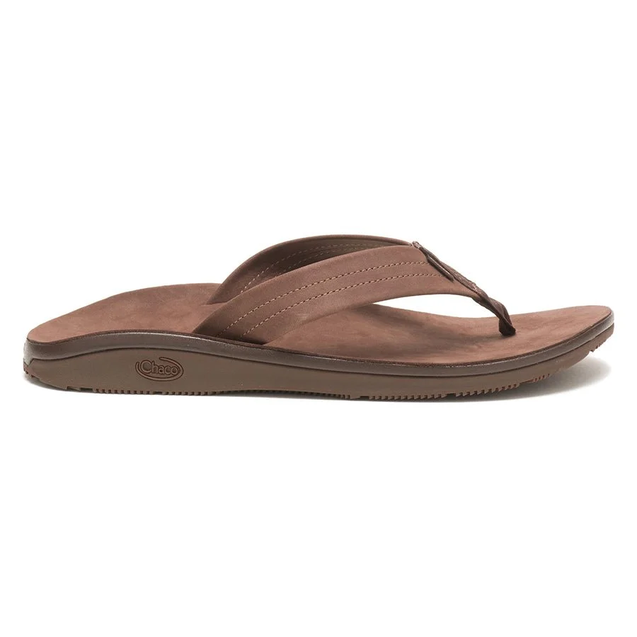 Chaco Classic Leather Flip Sandals for Men - Image 8